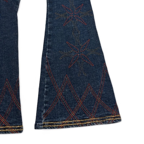 VTG y2k JNCO Flare Jeans Sz 5 Low Rise Star Embroidered Retro Rave Denim USA - Picture 10 of 10